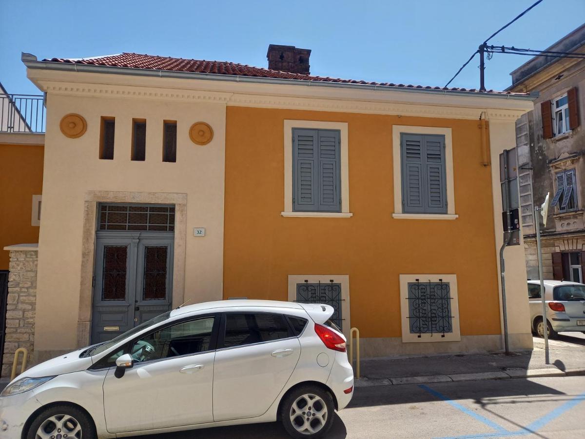 Oskar Amphitheater Apartments And Rooms With Free Parking Pula Buitenkant foto