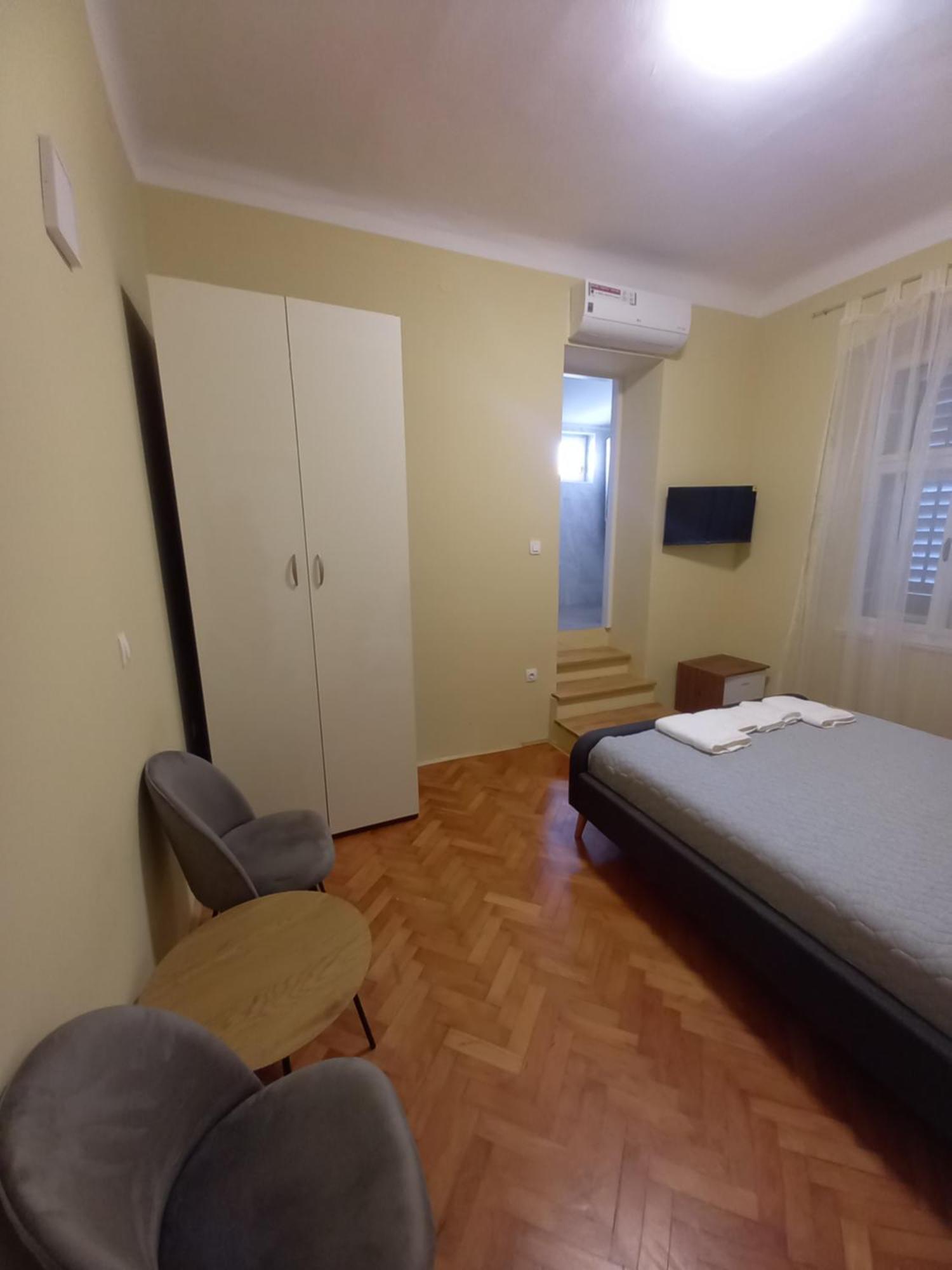 Oskar Amphitheater Apartments And Rooms With Free Parking Pula Kamer foto