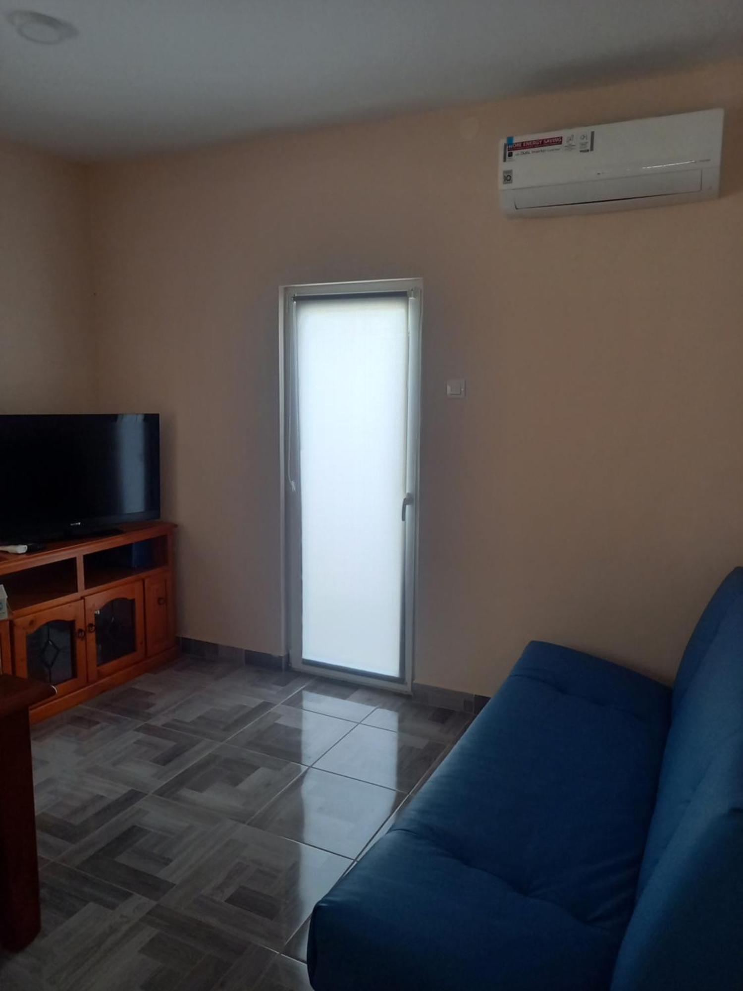 Oskar Amphitheater Apartments And Rooms With Free Parking Pula Kamer foto