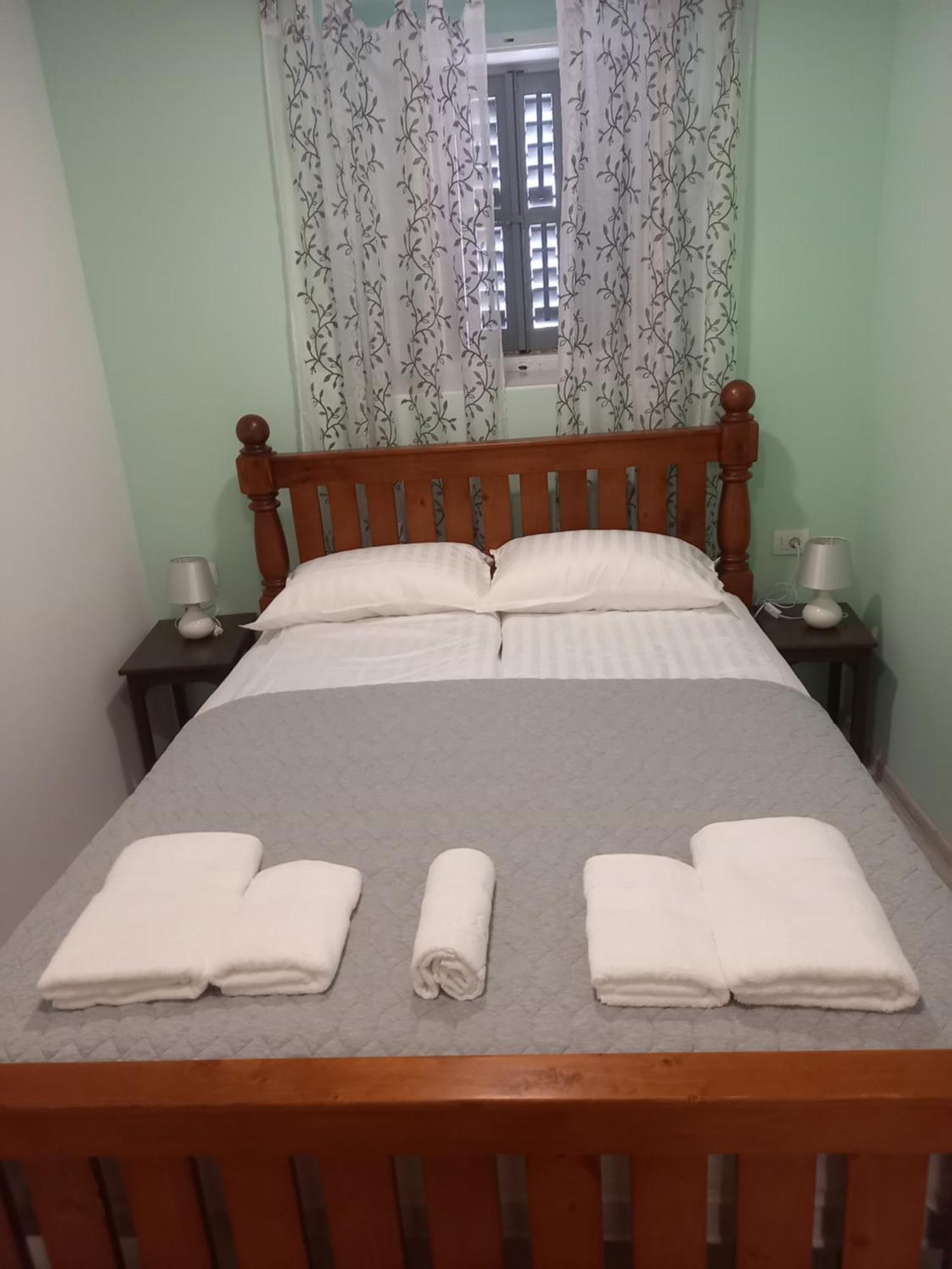 Oskar Amphitheater Apartments And Rooms With Free Parking Pula Kamer foto